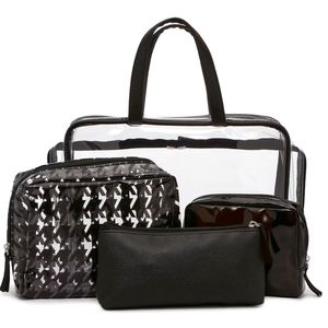 *SOLD* DSW Camuto Travel Set. (GWP)